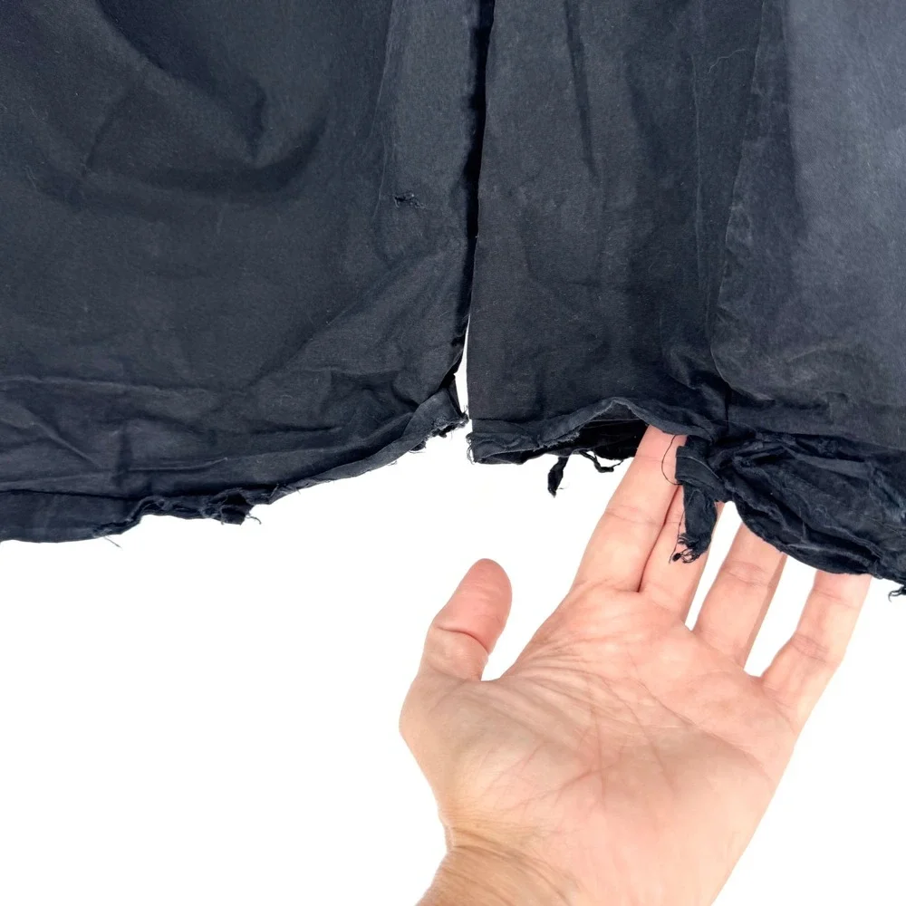 Urban Outfitters iets frans... Black Lightweight Baggy Tech Parachute Pants XL